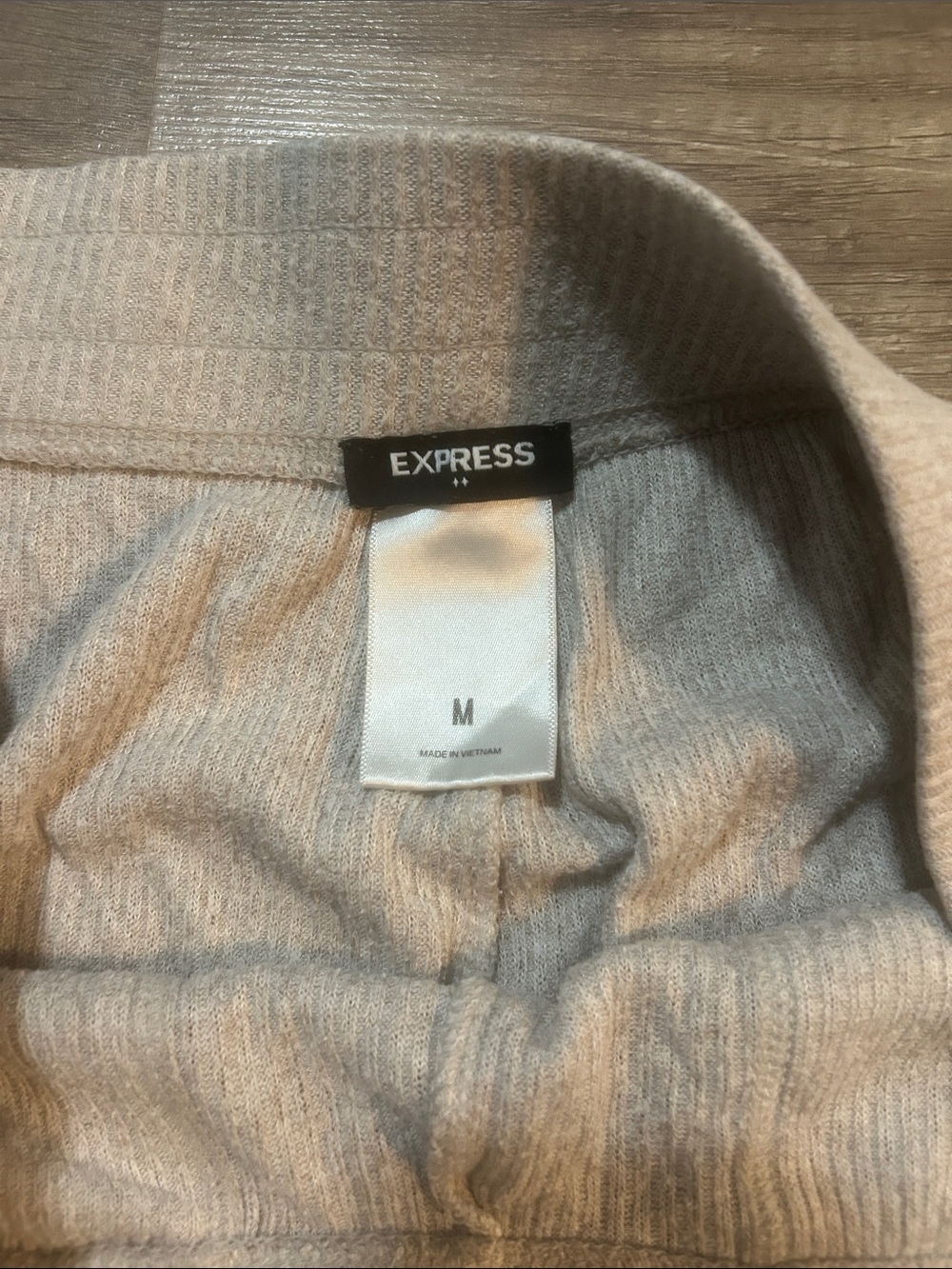 Express Women’s Joggers Ribbed Beige Size Medium - Picture 2 of 7